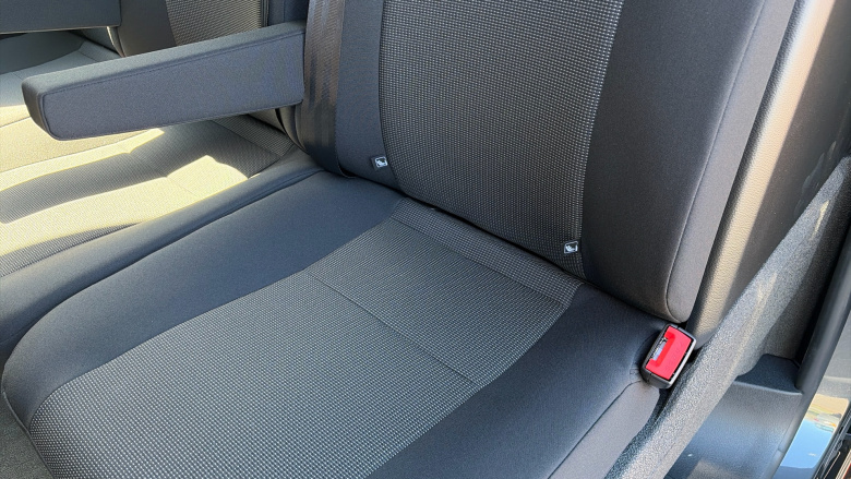 Vauxhall Vivaro L2 Diesel 2.2 Turbo D 150 Pro H1 Double Cab Auto